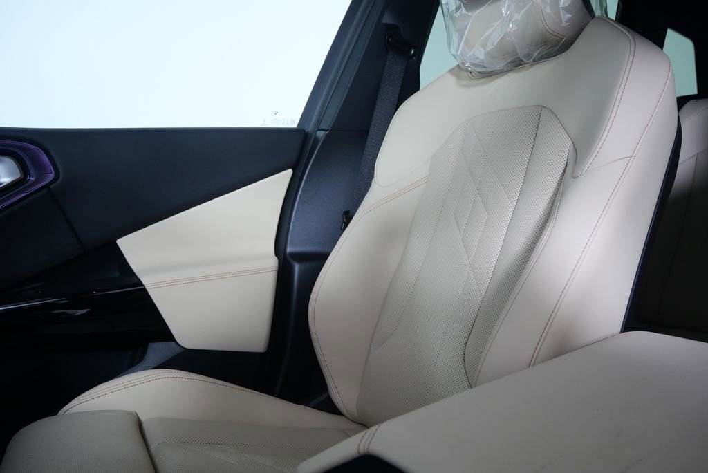 Used 2026 BMW X3 xDrive30 w/ Premium Package image 23