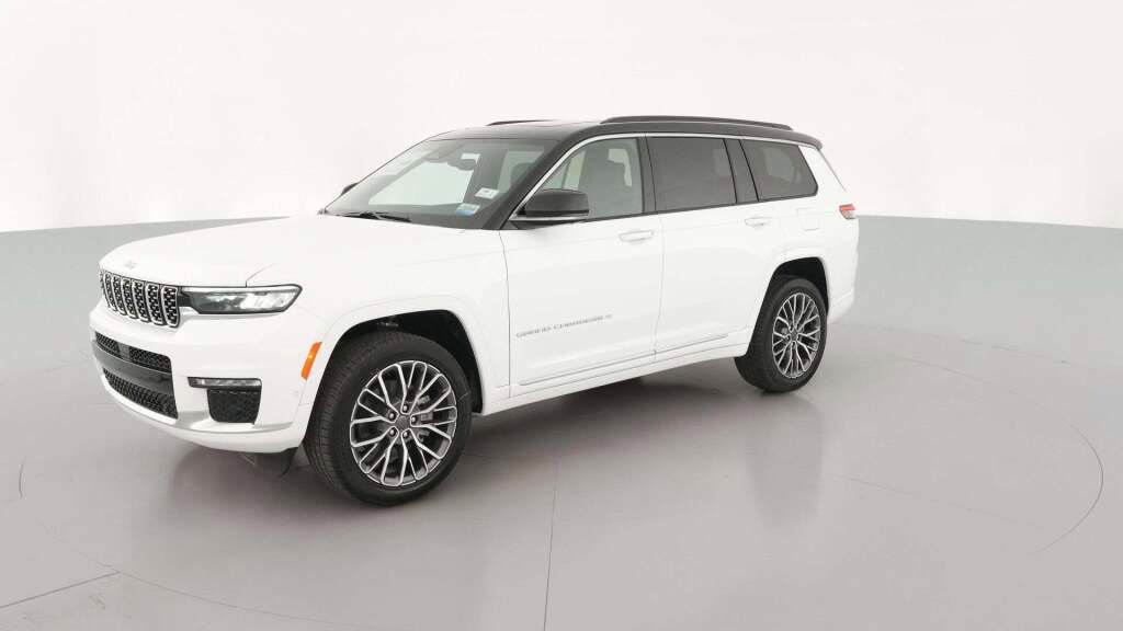 New 2025 Jeep Grand Cherokee L Summit image 1