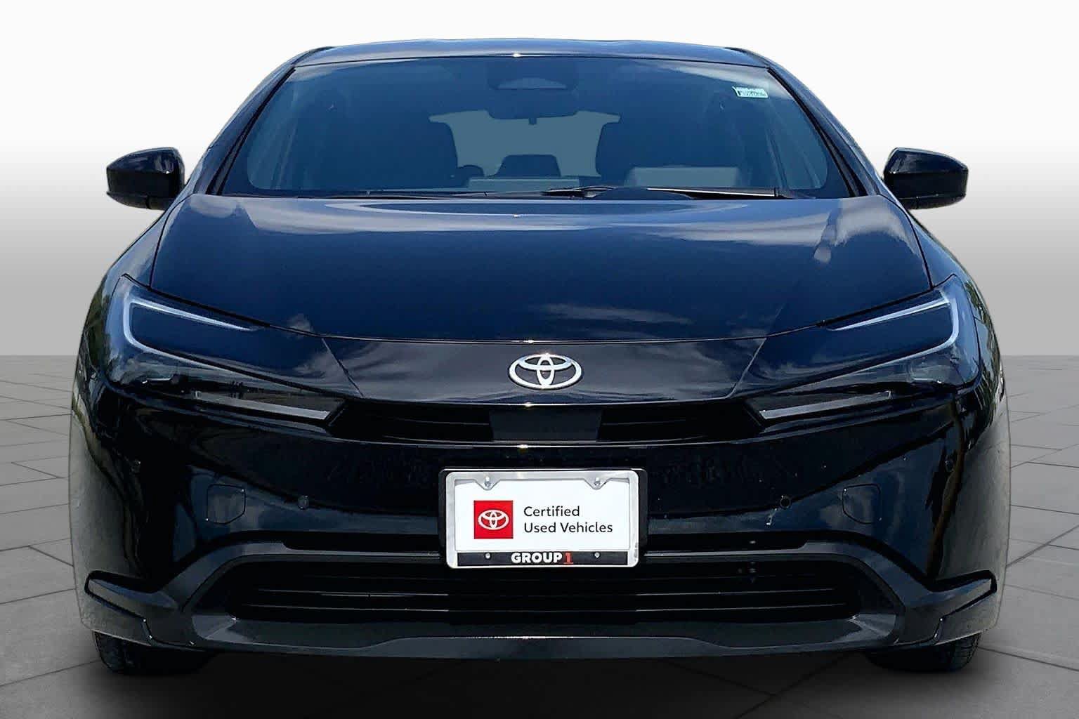 Used 2026 Toyota Prius LE FWD image 4