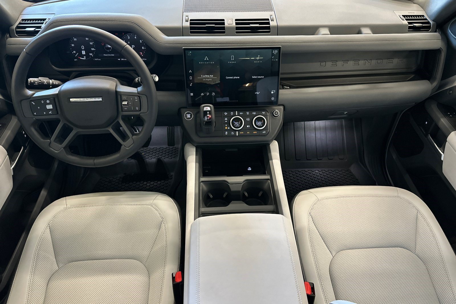 Certified 2026 Land Rover Defender 110 S AWD/4WD image 15