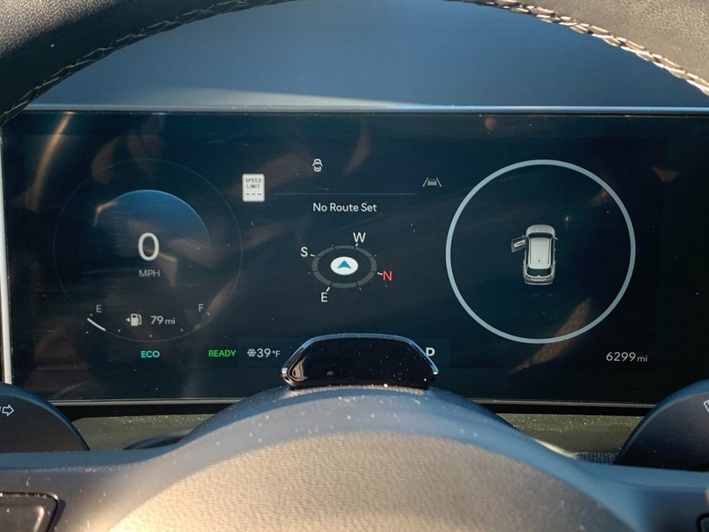 Used 2025 Hyundai Tucson Limited image 28