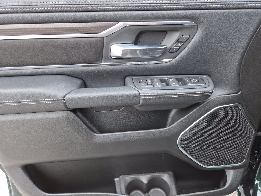 New 2027 RAM 1500 Laramie AWD/4WD image 29