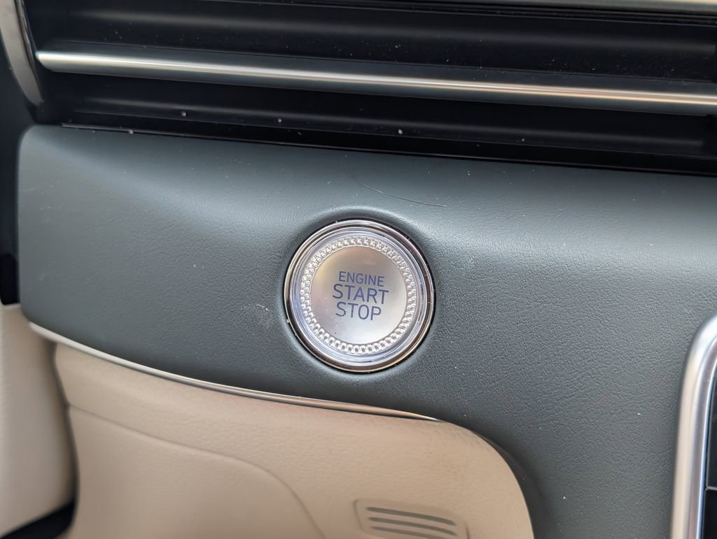 Used 2025 Genesis GV80 3.5T Prestige image 20