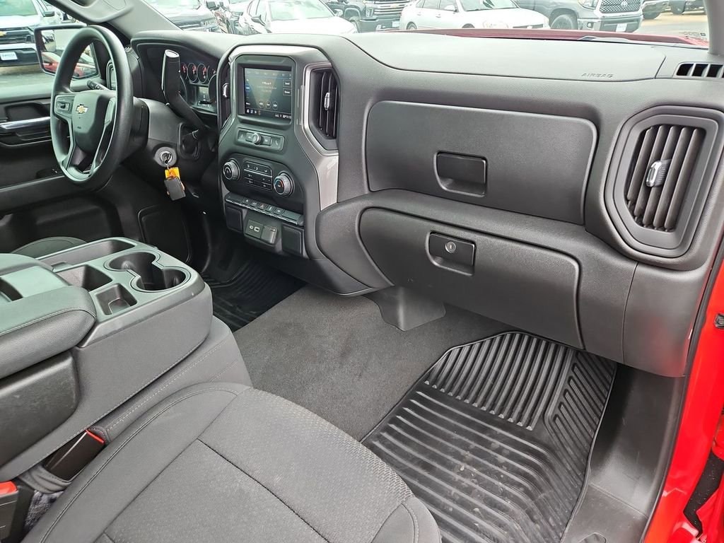 Used 2022 Chevrolet Silverado 1500 Custom RWD image 27