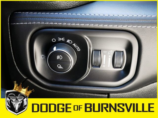 Used 2025 RAM 1500 Limited AWD/4WD image 25