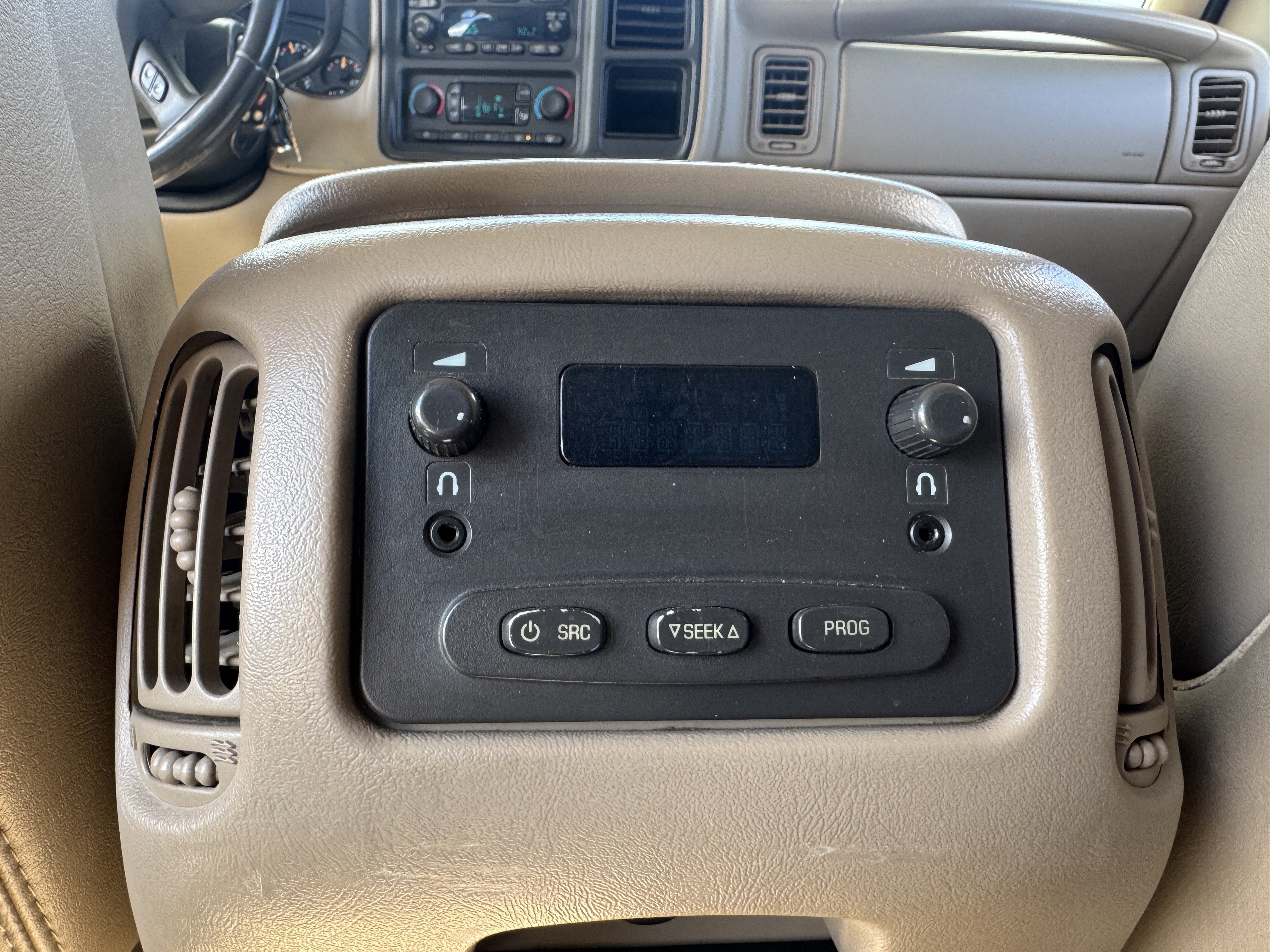 Used 2005 GMC Sierra 2500 SLT w/ Heavy-Duty Power Package image 17