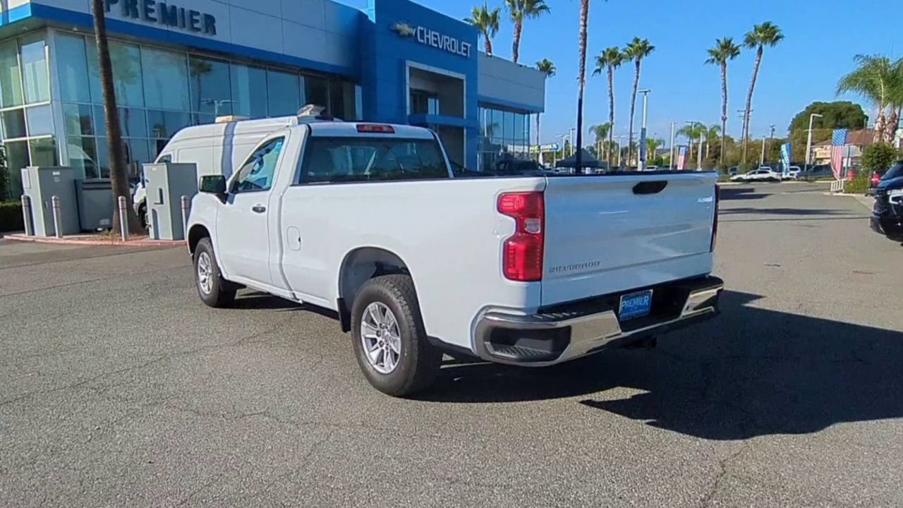 Used 2025 Chevrolet Silverado 1500 W/T RWD image 6