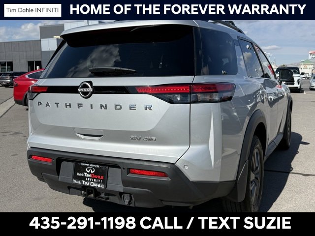 Used 2023 Nissan Pathfinder SV w/ SV Premium Package image 14
