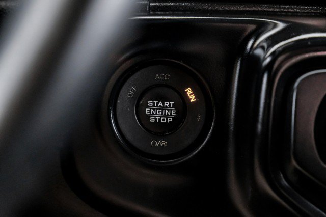 Used 2018 Jeep Wrangler Unlimited Sport S AWD/4WD image 19