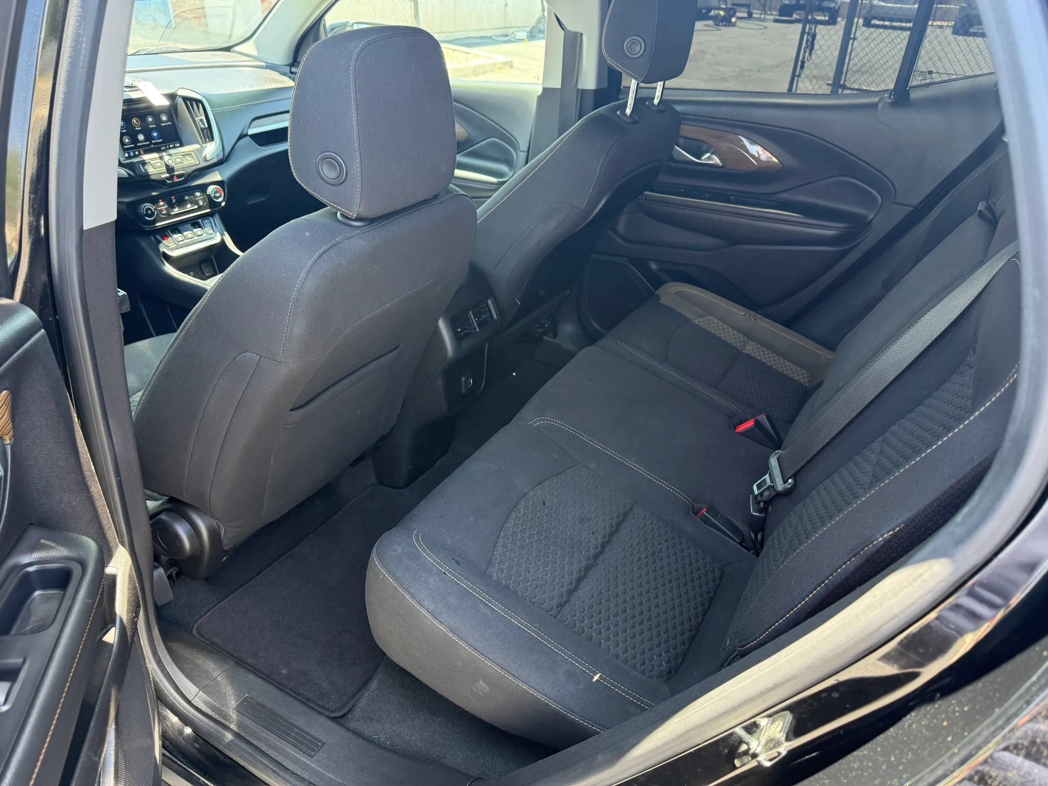 Used 2018 GMC Terrain SLE FWD image 10