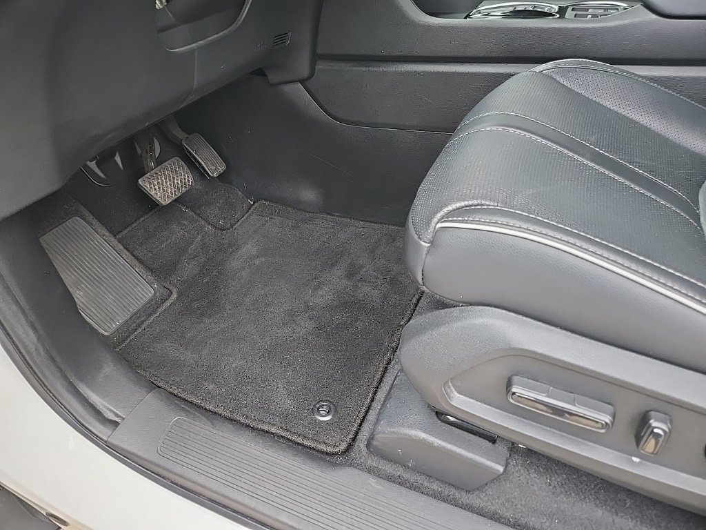 Used 2023 Honda Pilot Elite image 38