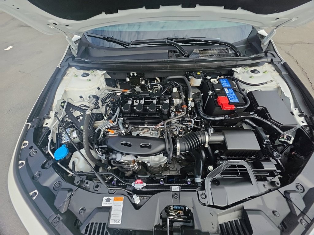 Certified 2025 Honda Accord SE image 10