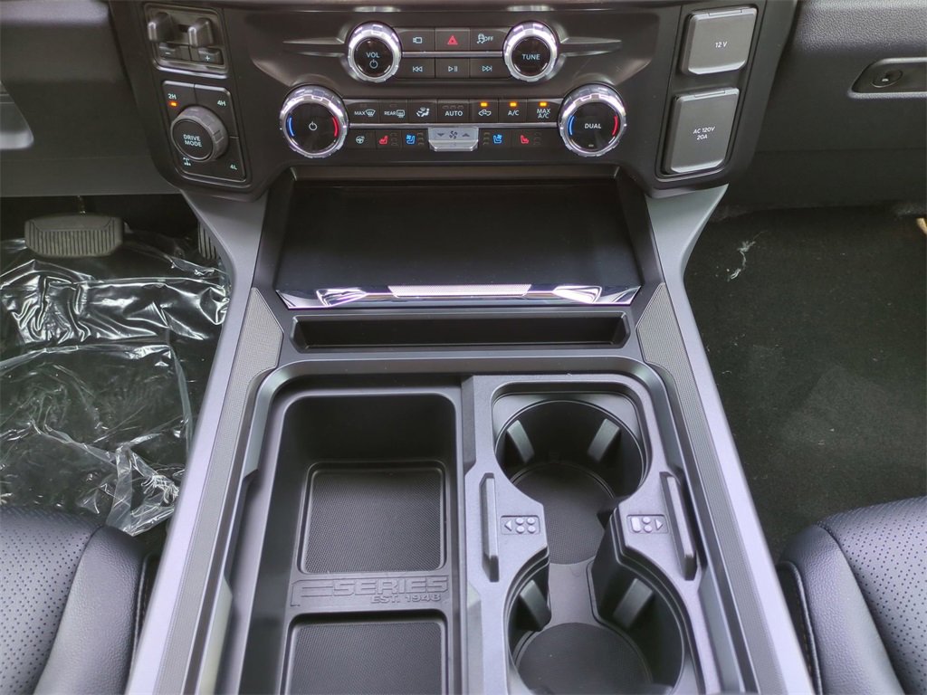 New 2026 Ford F250 Lariat image 19