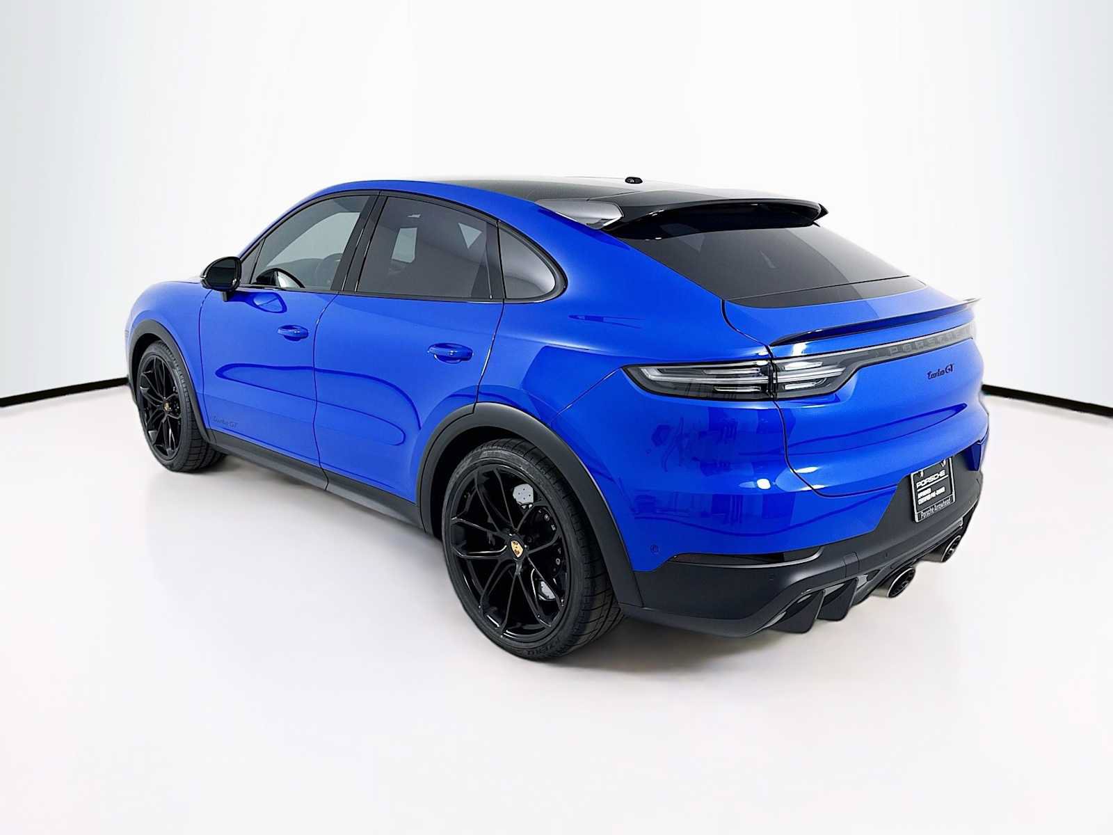 Certified 2023 Porsche Cayenne Turbo GT AWD/4WD image 3