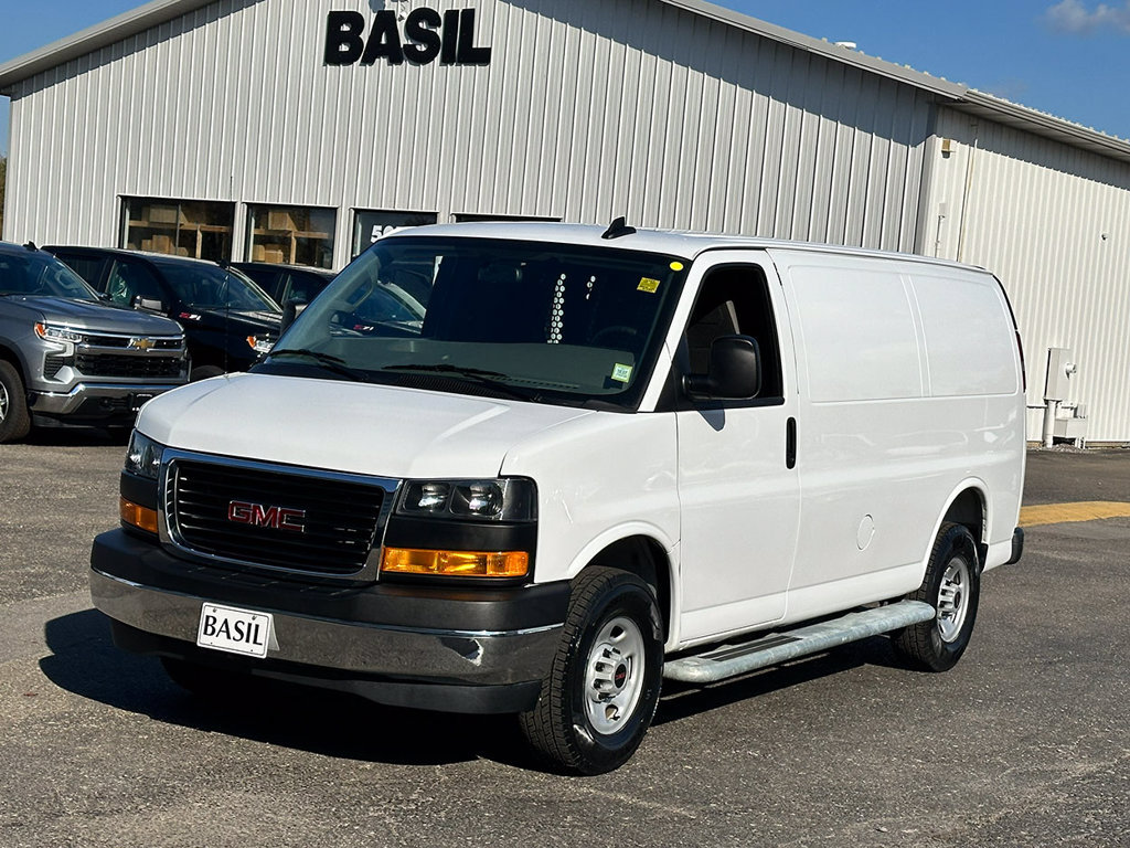 Used 2025 GMC Savana 2500 w/ Driver Convenience Package RWD image 8