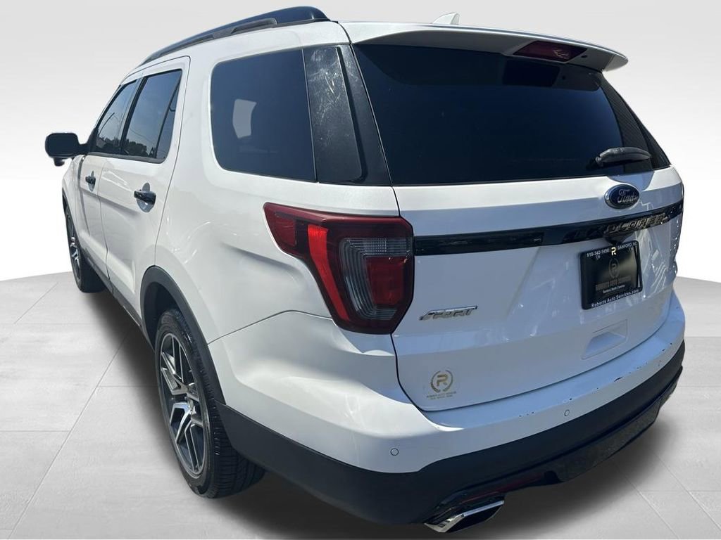 Used 2017 Ford Explorer Sport w/ Equipment Group 401A AWD/4WD image 3