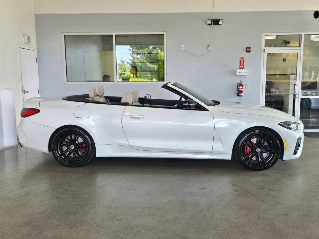 Used 2023 BMW 440i xDrive Convertible w/ Premium Package AWD/4WD image 4
