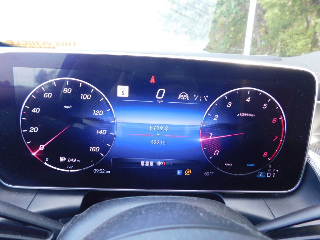 Used 2023 Mercedes-Benz GLC 300 4MATIC image 7