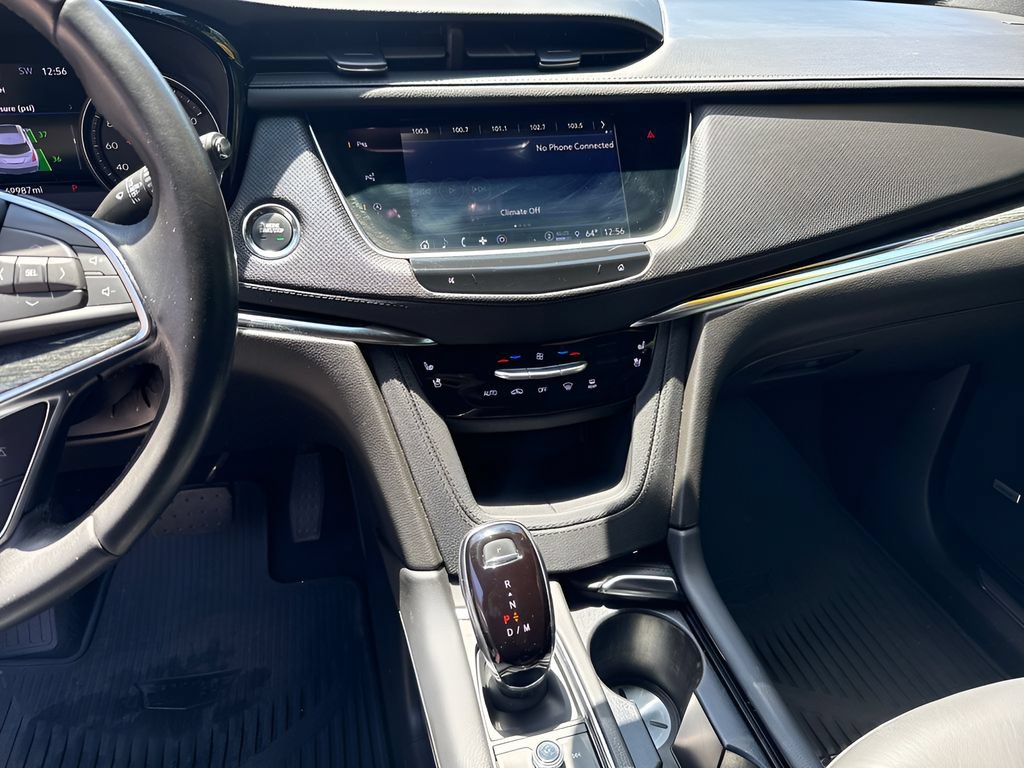 Used 2022 Cadillac XT5 Premium Luxury w/ Technology Package AWD/4WD image 25