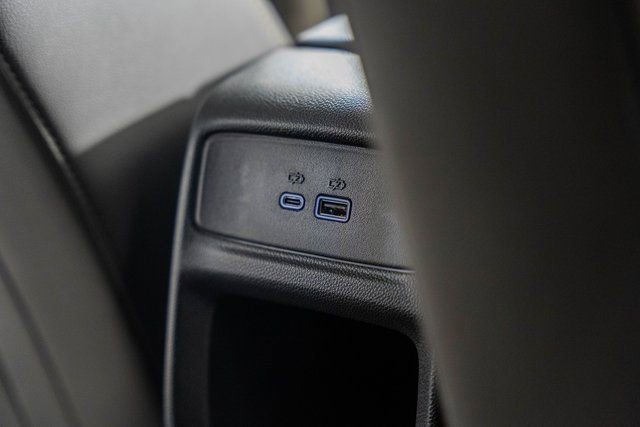 New 2026 Chevrolet Trax ACTIV w/ Sunroof Package image 33