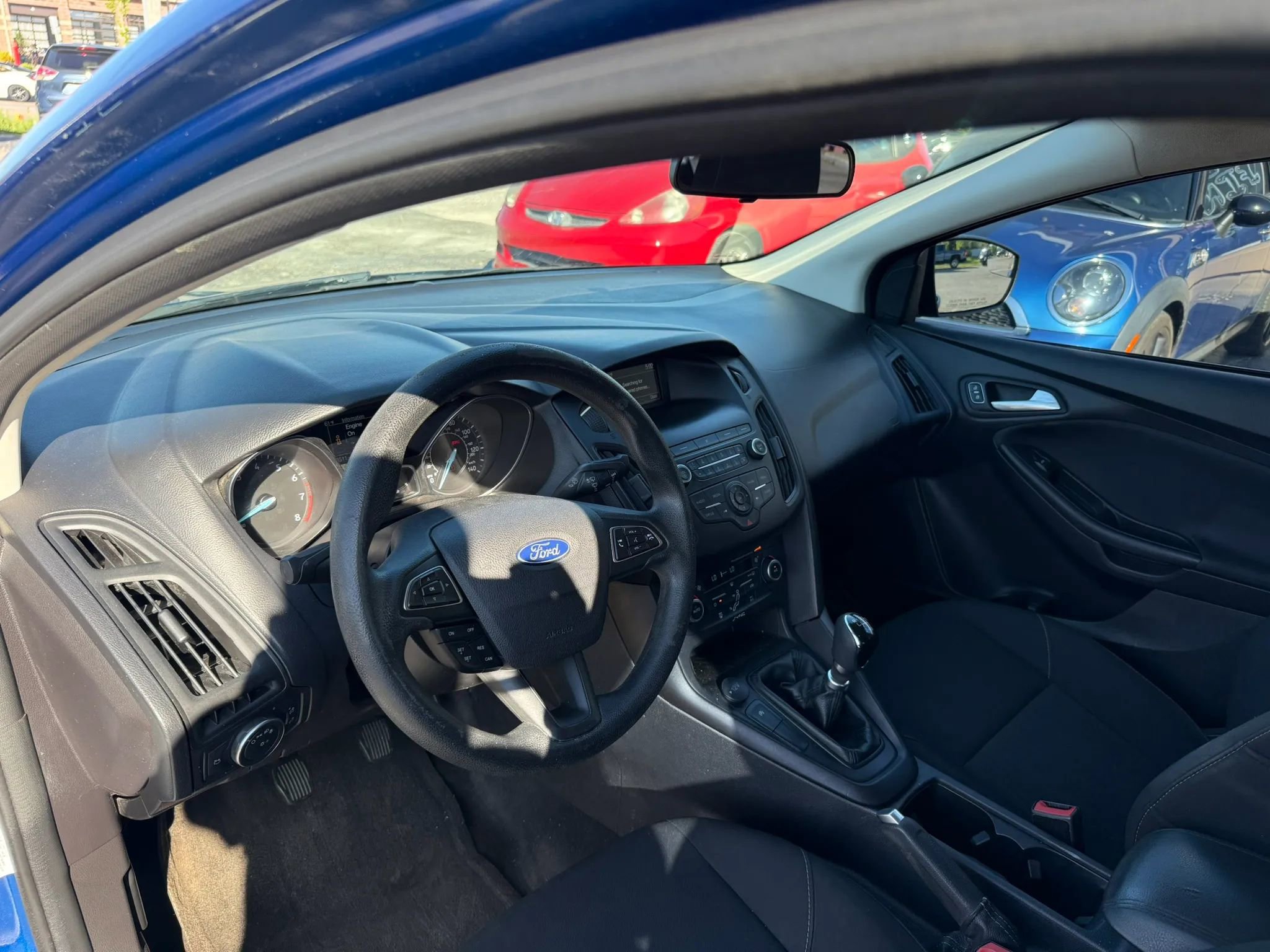 Used 2018 Ford Focus SE FWD image 11