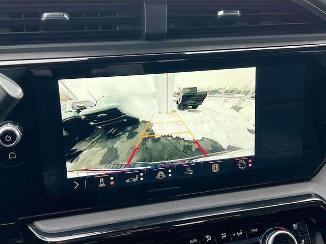 Used 2024 GMC Sierra 2500 AT4 image 18