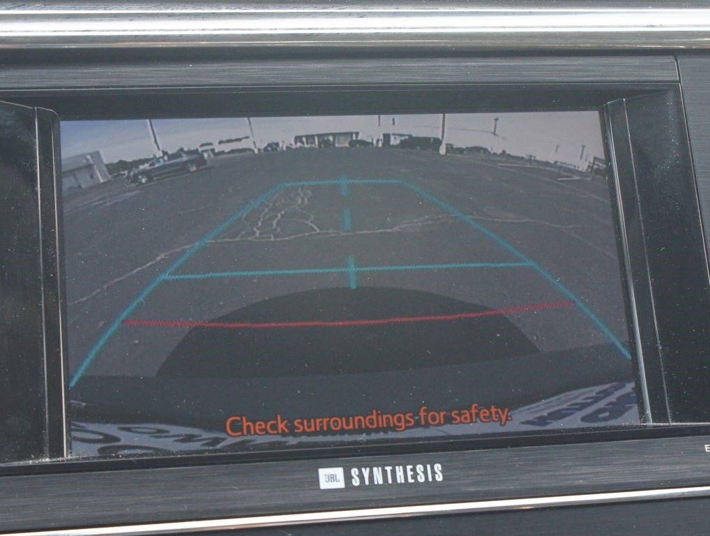 Used 2013 Toyota Avalon Limited FWD image 8