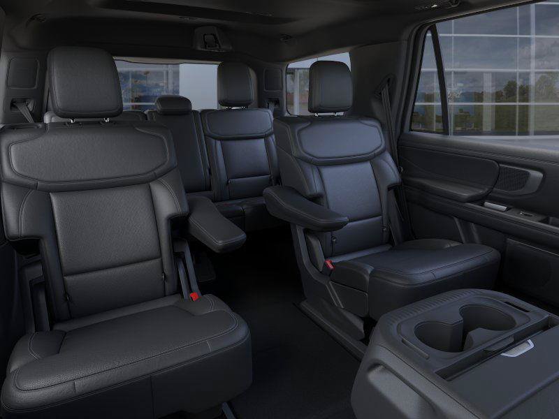 New 2026 Ford Expedition Platinum w/ Stealth Appearance Package AWD/4WD image 11