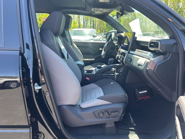 New 2025 Toyota Tacoma TRD Sport AWD/4WD image 17