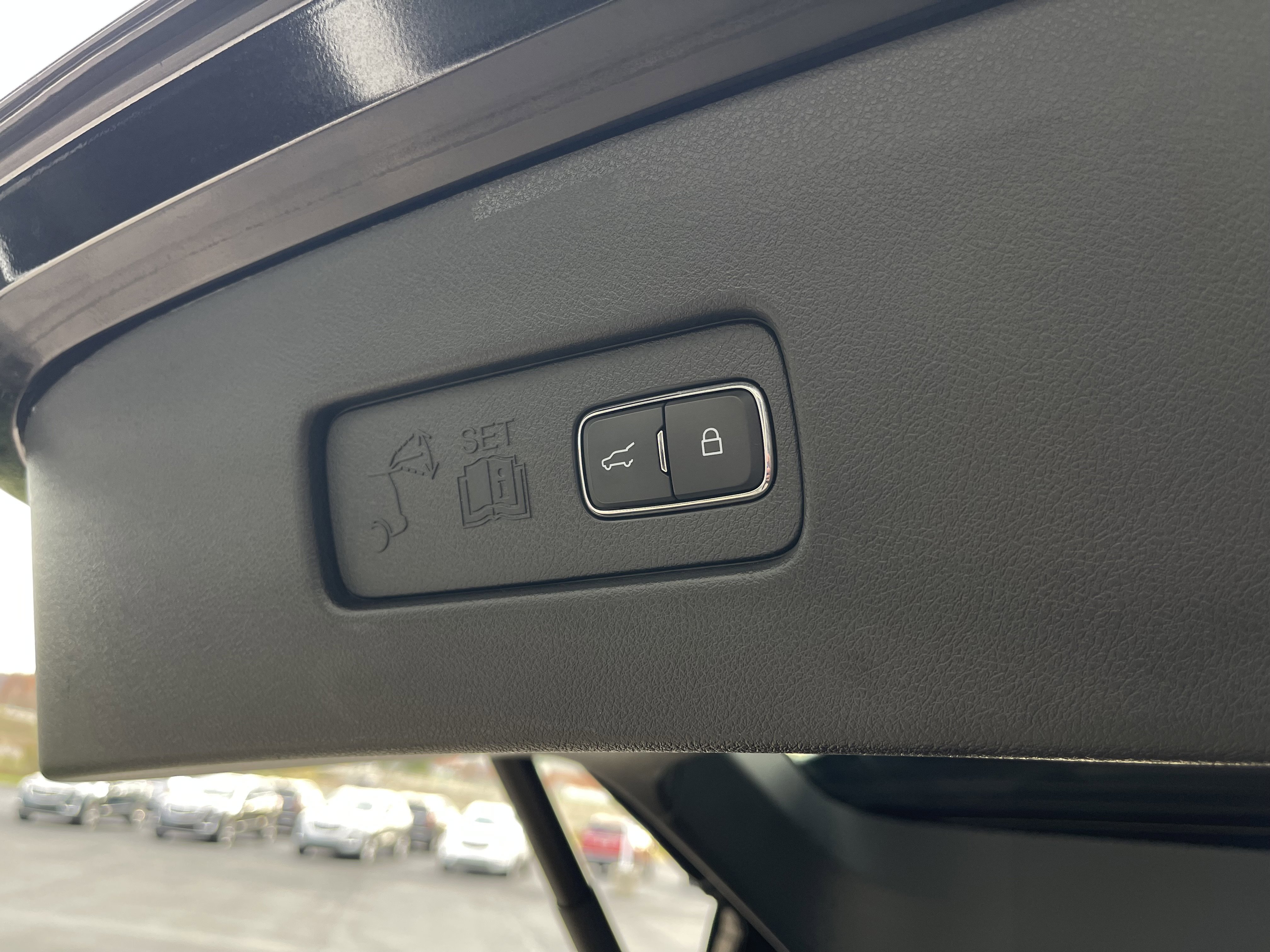 Used 2021 Lincoln Aviator Reserve w/ Equipment Group 201A image 10