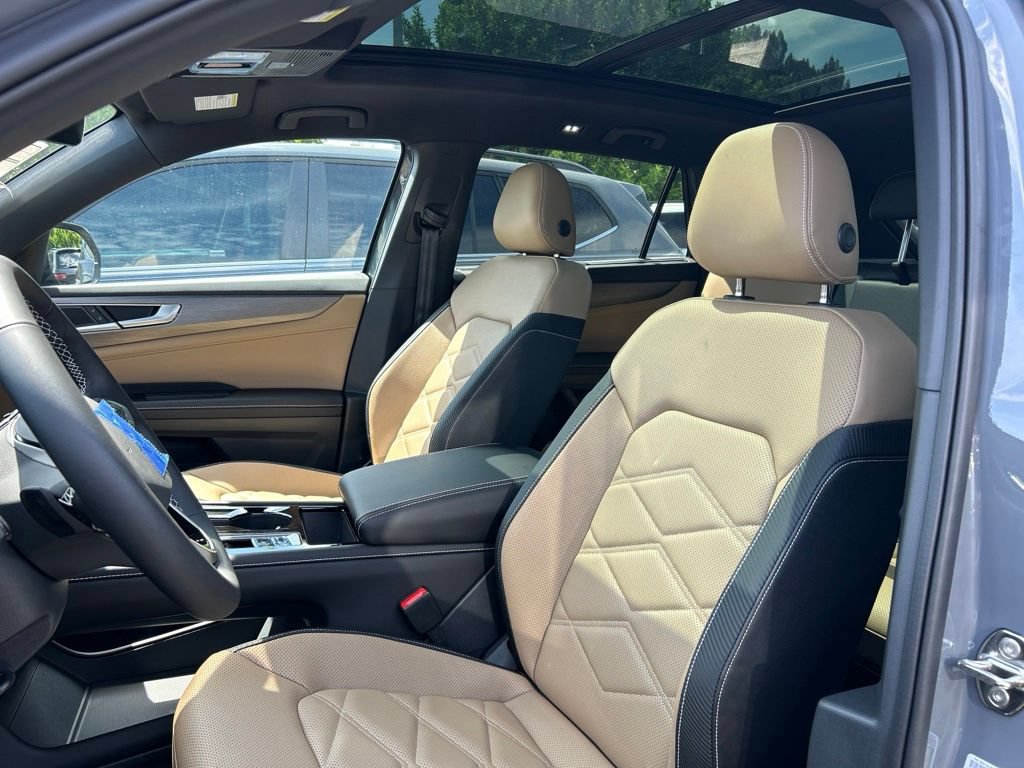 New 2026 Volkswagen Atlas Cross Sport SE FWD image 21