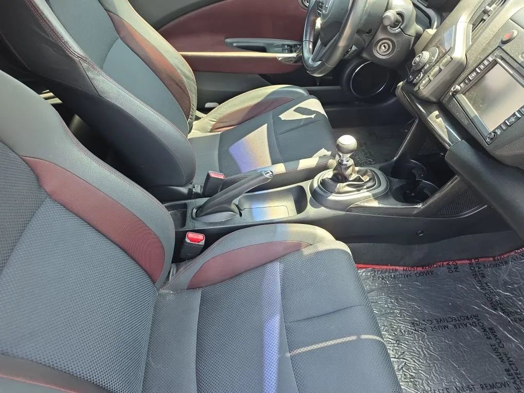 Used 2013 Honda CR-Z EX image 11