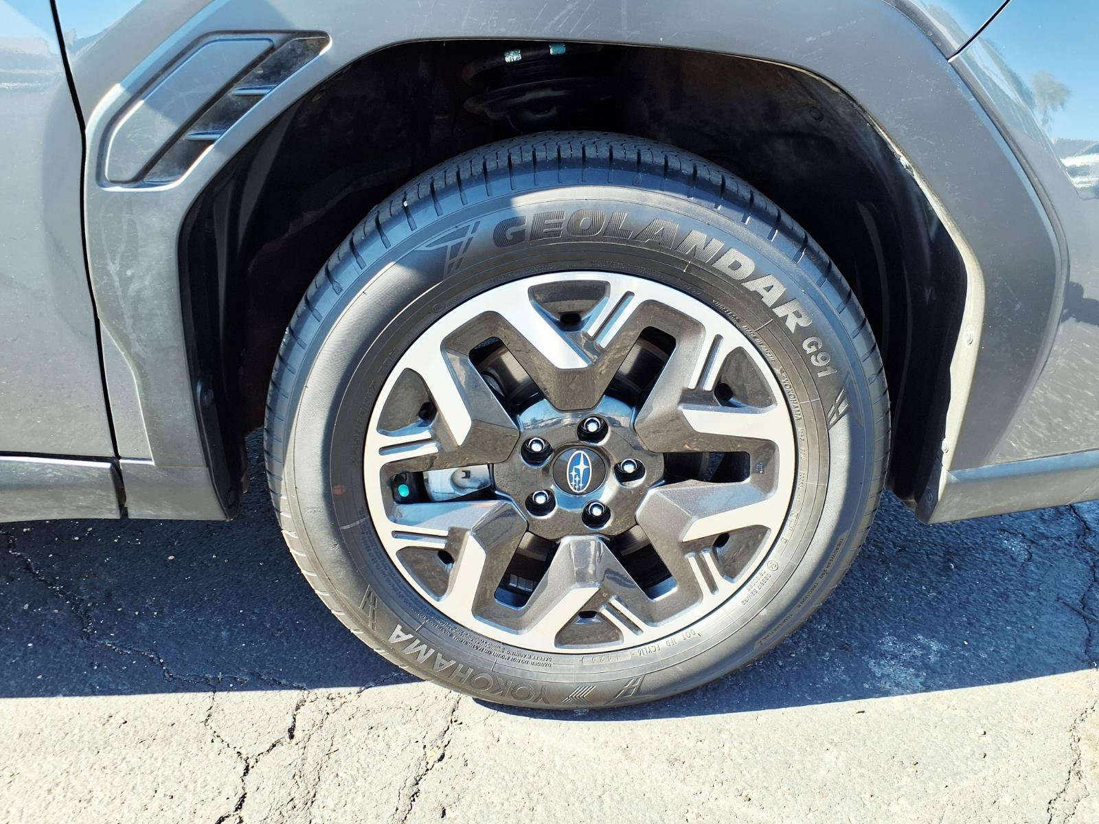 Used 2025 Subaru Forester Premium AWD/4WD image 8