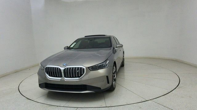 Used 2025 BMW i5 xDrive40 image 64