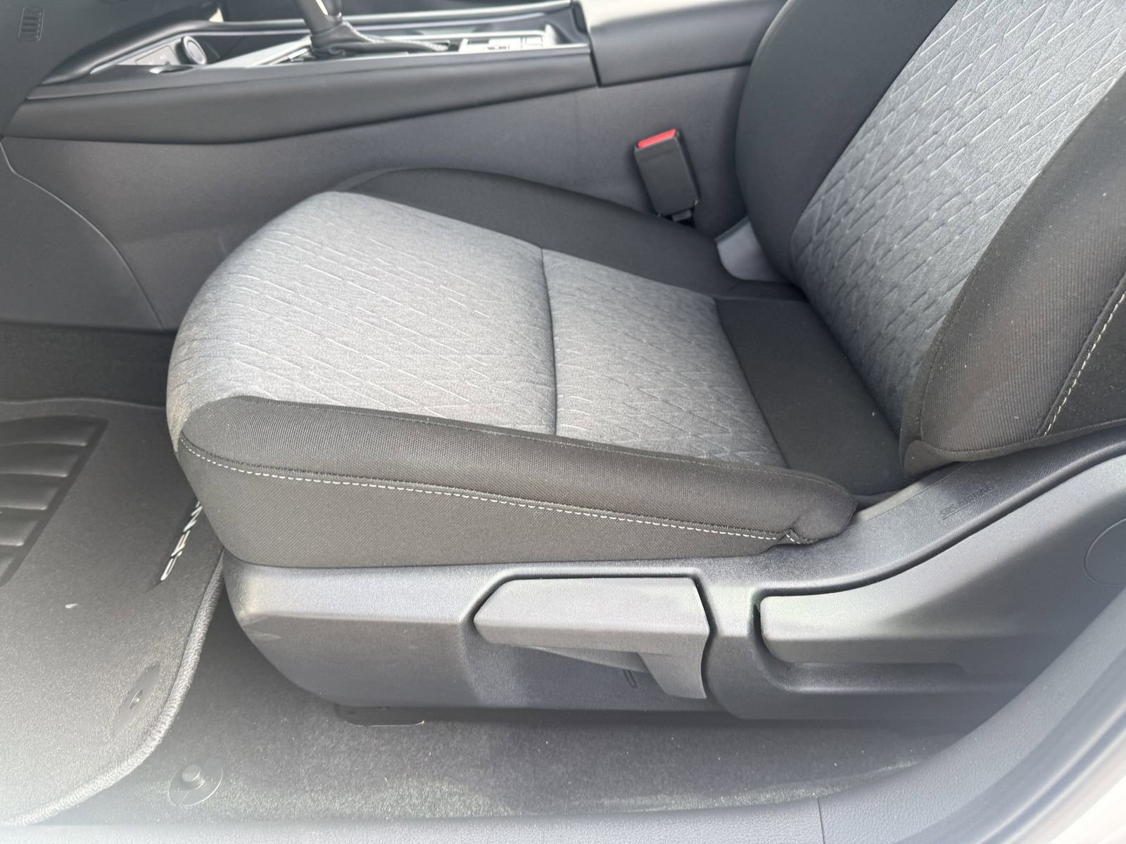 New 2026 Nissan Sentra SV w/ SV Convenience Package image 21