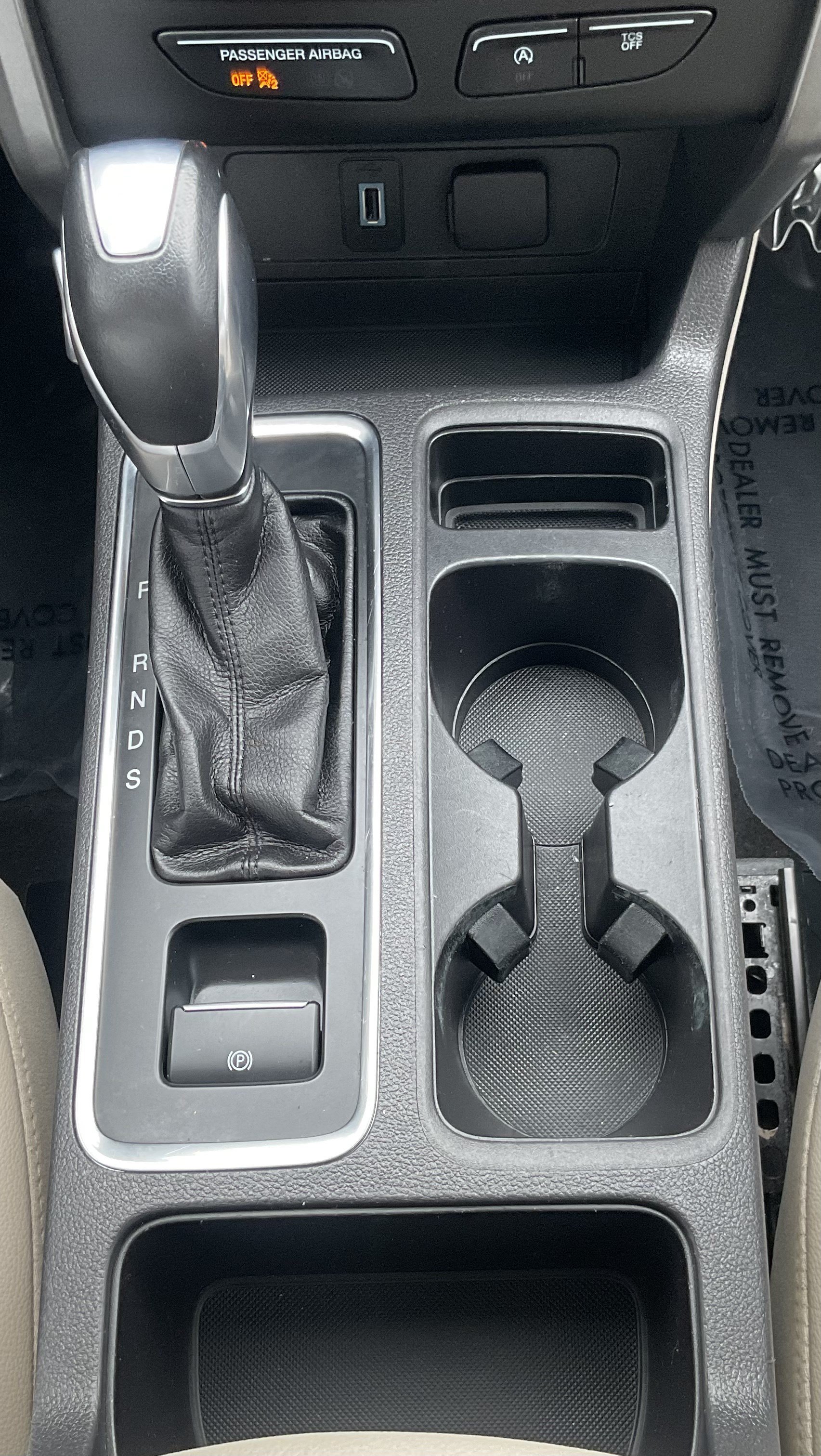 Used 2019 Ford Escape SEL AWD/4WD image 17