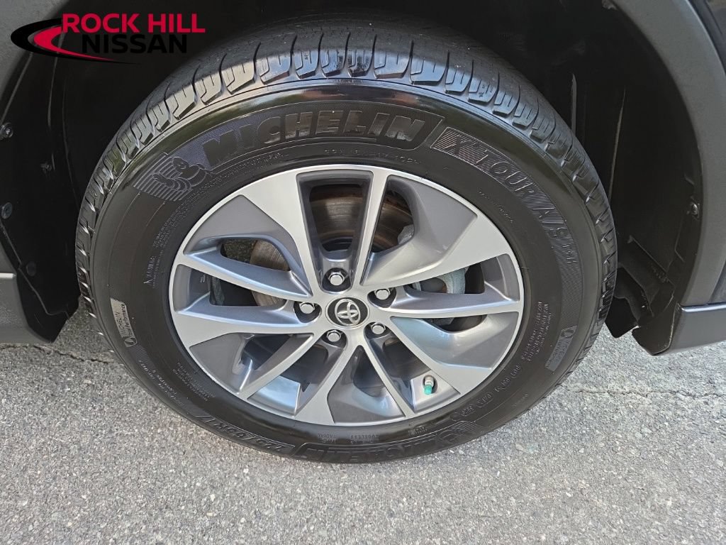 Used 2017 Toyota RAV4 XLE w/ All Weather Liner Package AWD/4WD image 9
