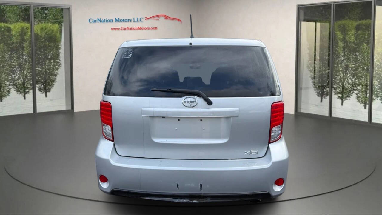 Used 2015 Scion xB image 5