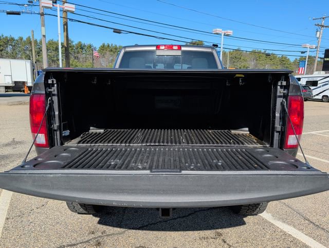 Used 2019 RAM 1500 Classic SLT image 26