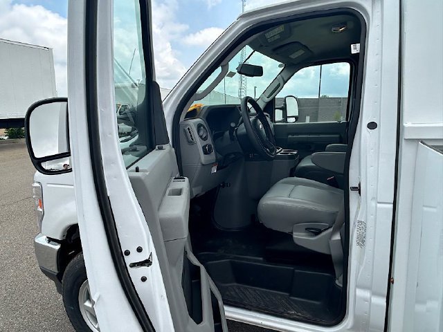 New 2026 Ford E-350 and Econoline 350 Super Duty w/ Power Equipment Group RWD image 12