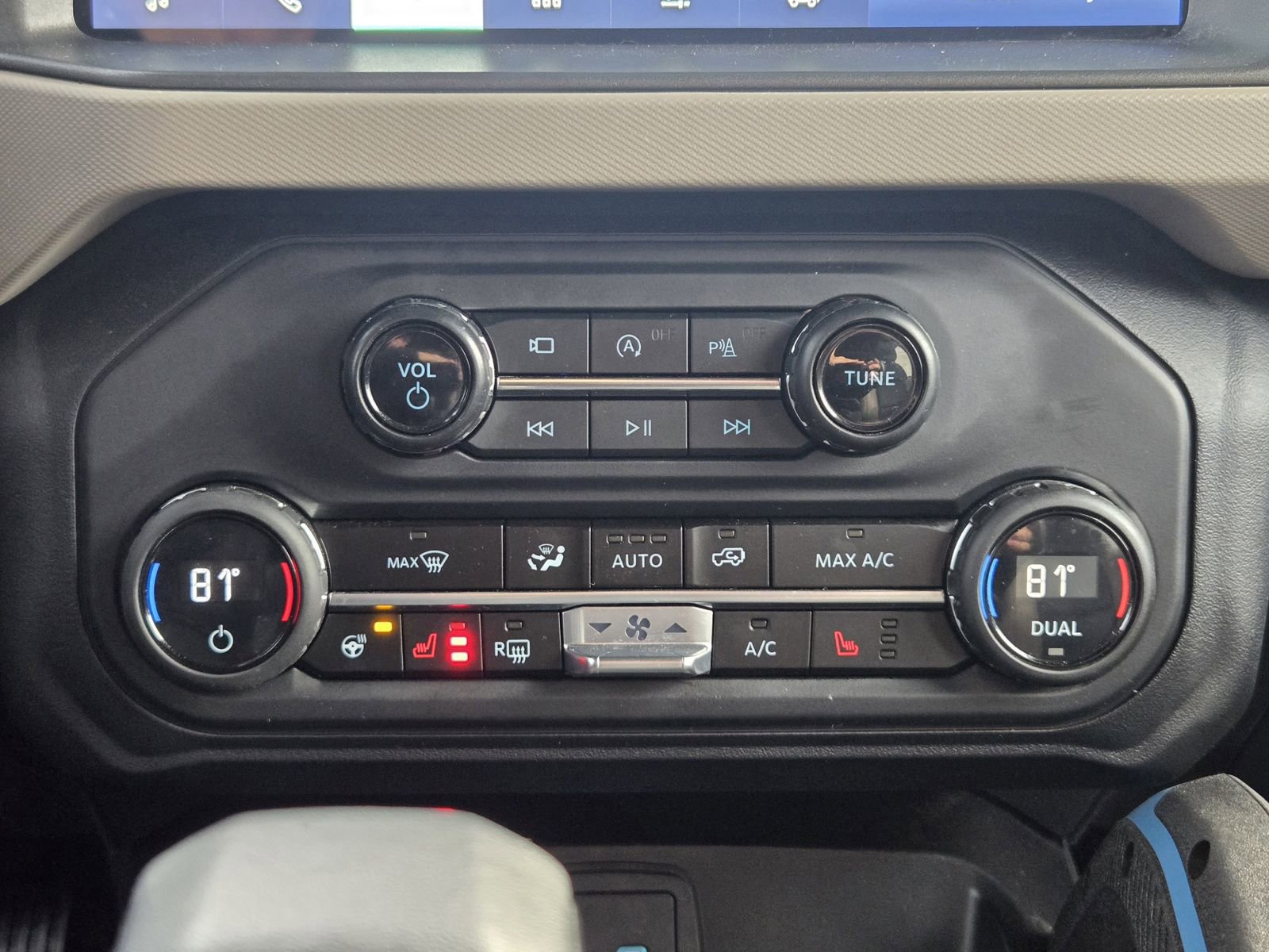 Used 2024 Ford Bronco Wildtrak image 20