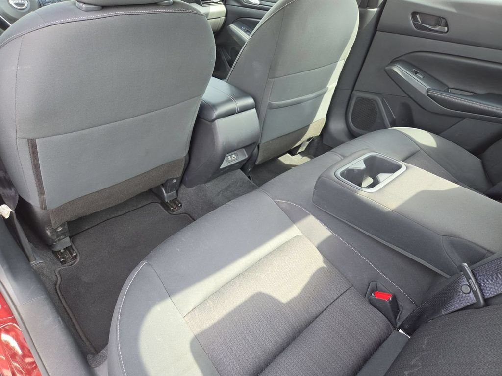 Used 2024 Nissan Altima 2.5 SV FWD image 23