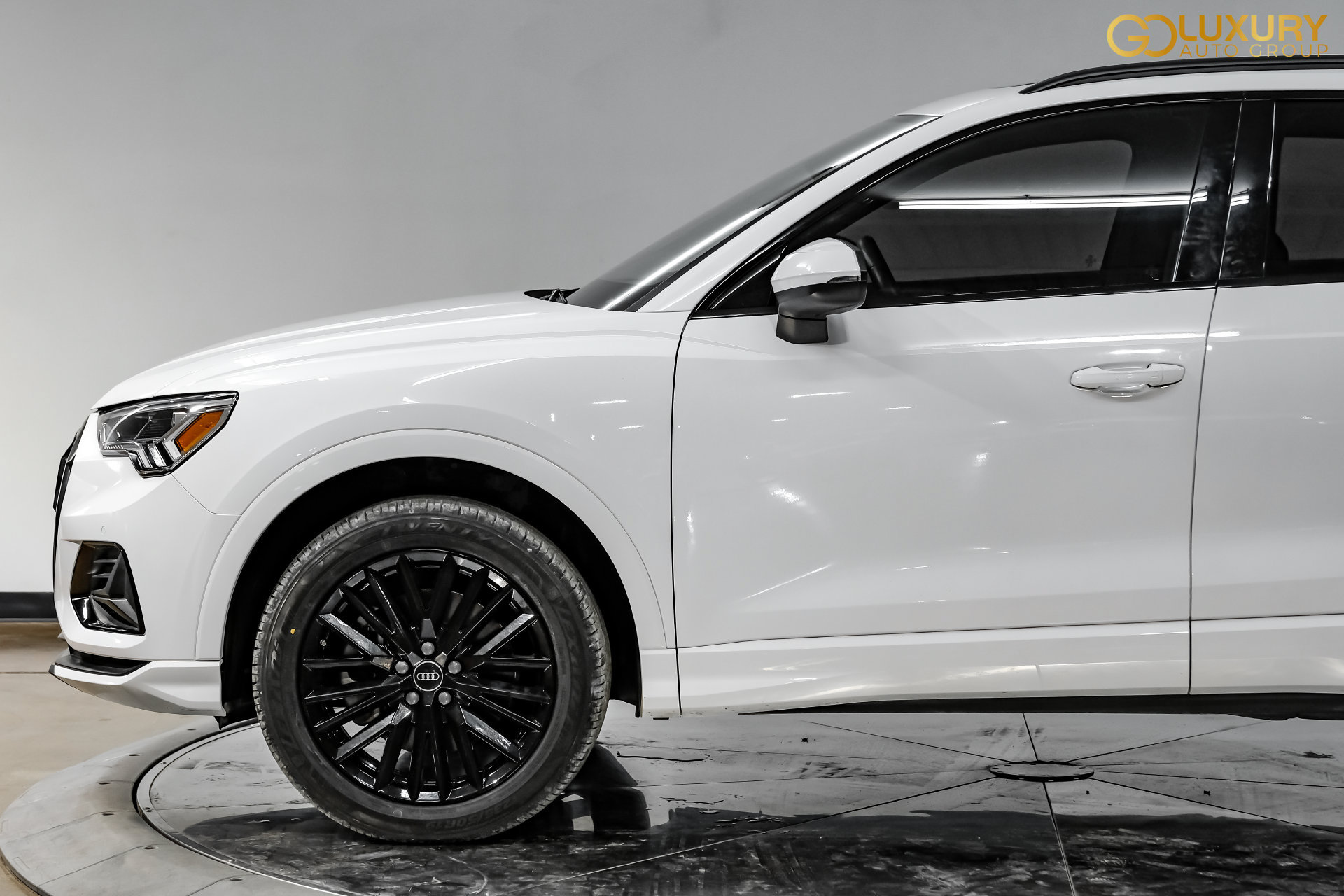 Used 2024 Audi Q3 2.0T Premium w/ Convenience Package AWD/4WD image 14