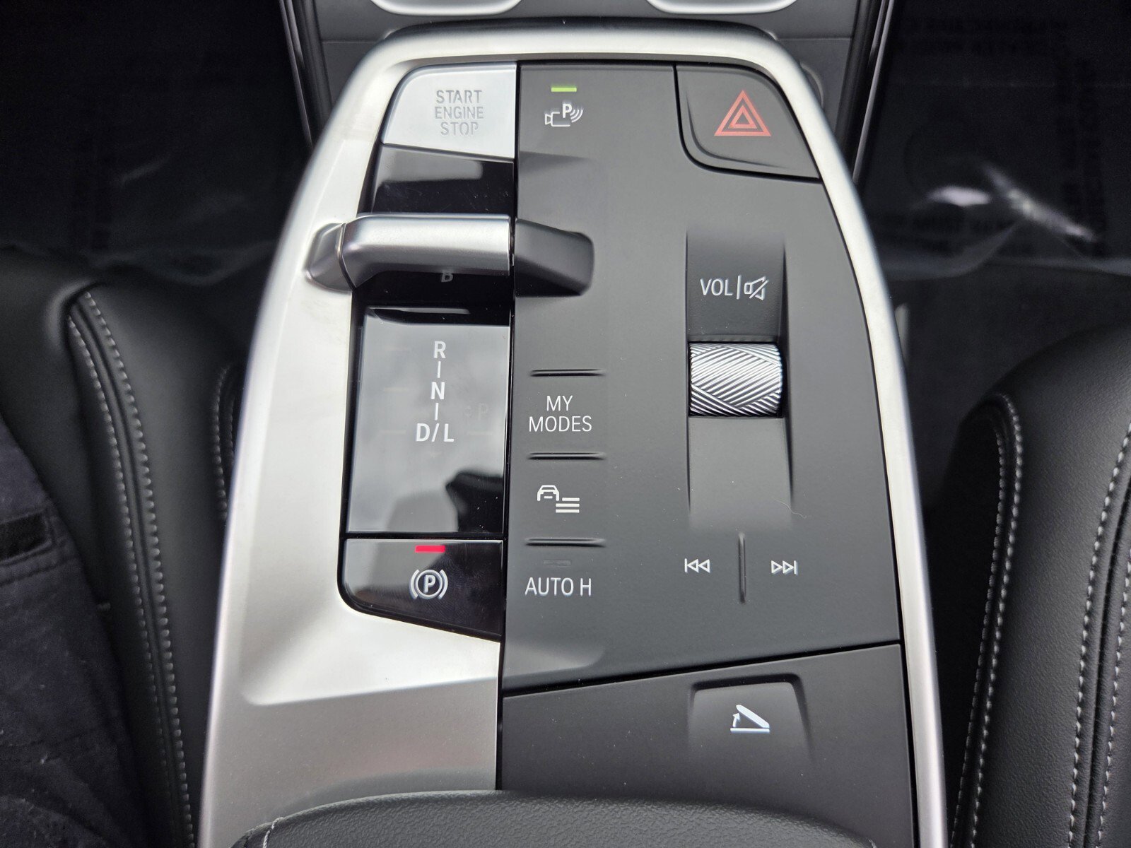 Used 2026 BMW X1 xDrive28i w/ Technology Package image 24