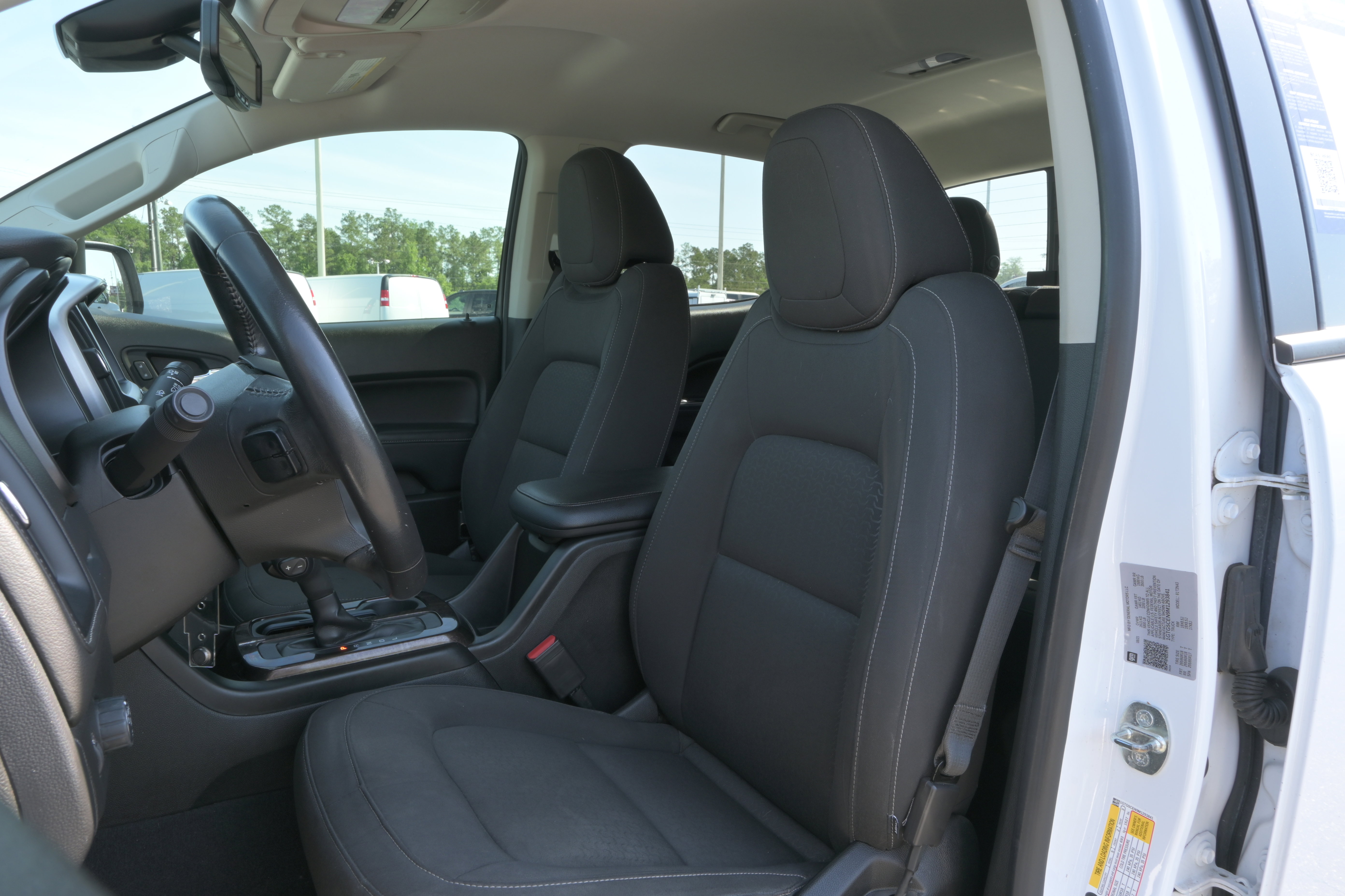 Used 2021 GMC Canyon Elevation w/ Driver Alert Package RWD image 9