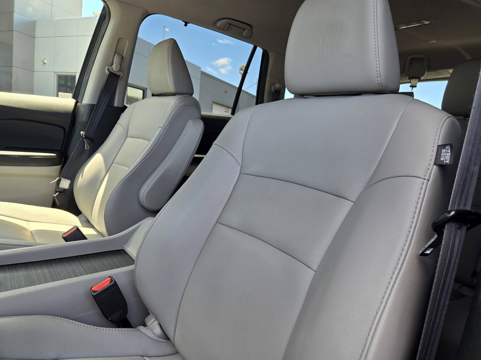 Used 2017 Honda Pilot Touring image 17