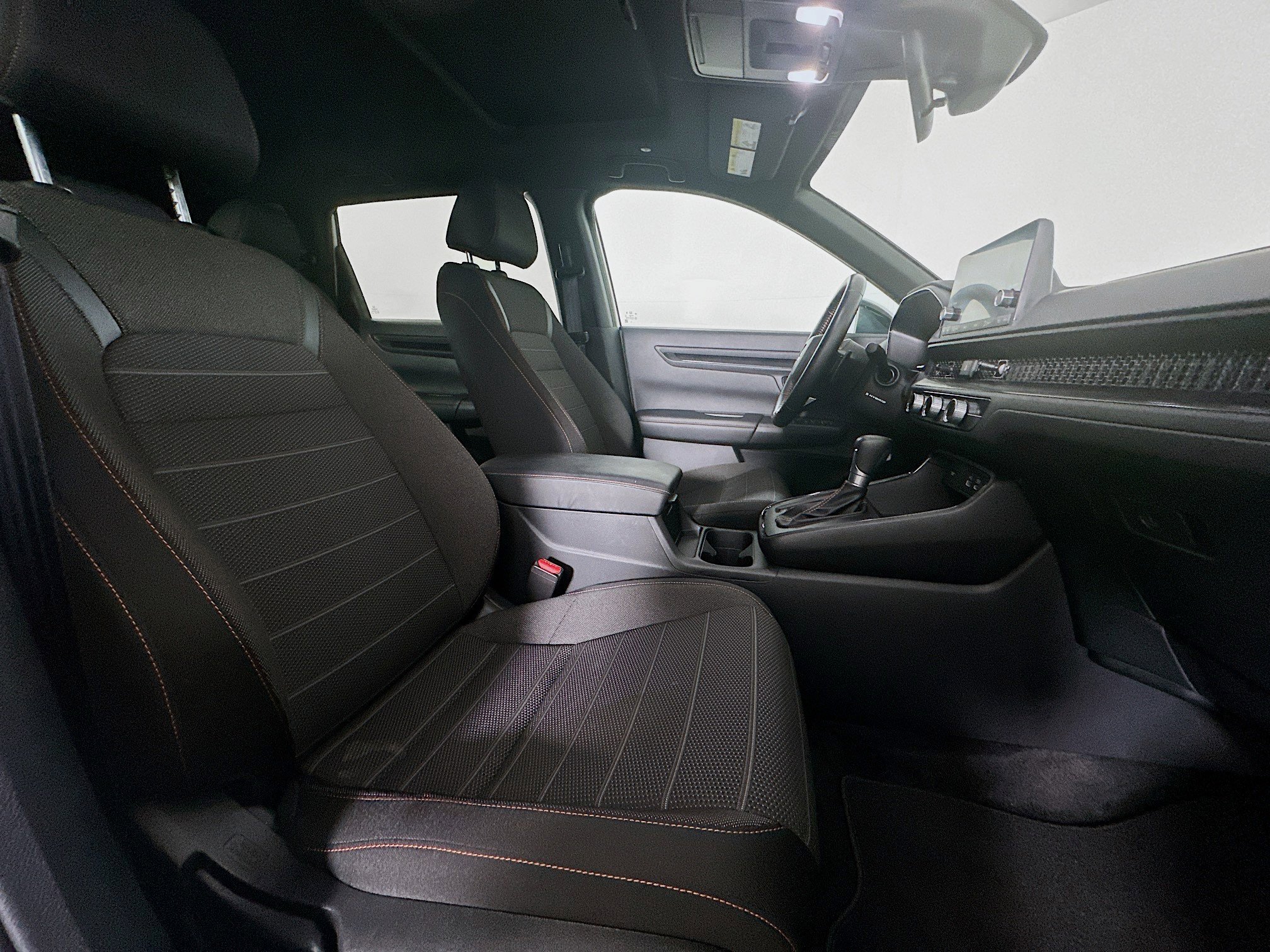 Used 2025 Honda CR-V Sport image 30