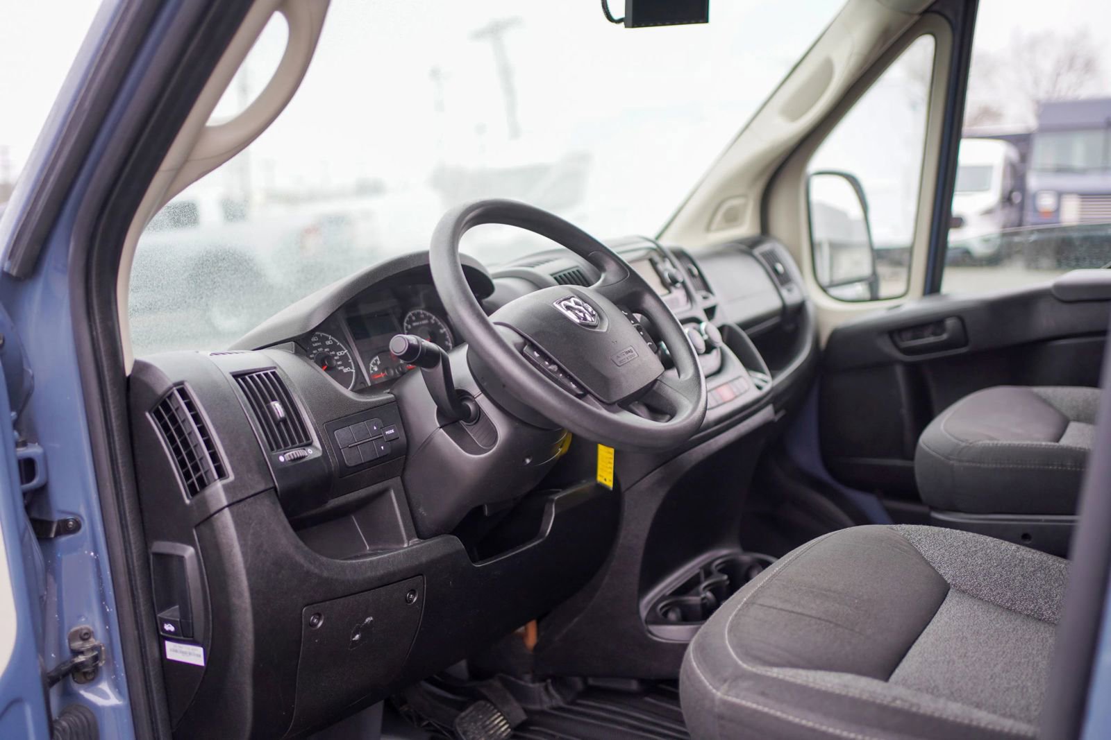 Used 2020 RAM ProMaster 3500 FWD image 2