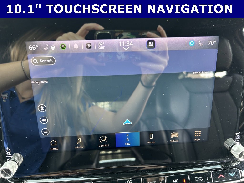 Used 2022 Jeep Wagoneer Series III w/ Premium Group I image 3