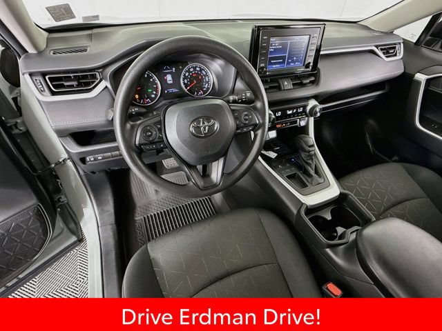 Certified 2021 Toyota RAV4 XLE w/ Convenience Package FWD image 7